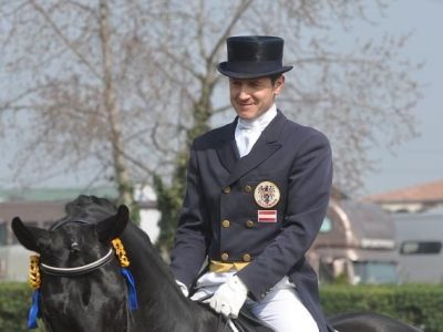 CDI 3* Stefan Peter regna anche nello Small Tour a Sommacampagna.