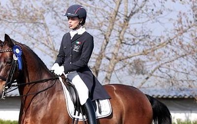 CDI3* Treffen: la prima vittoria va a Isabelle Steidle. Brava Micol Rustignoli