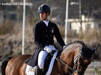 CDI3* Máriakálnok: Bene Tiozzo nel Grand Prix. Ulla Salzgeber davanti a tutti.