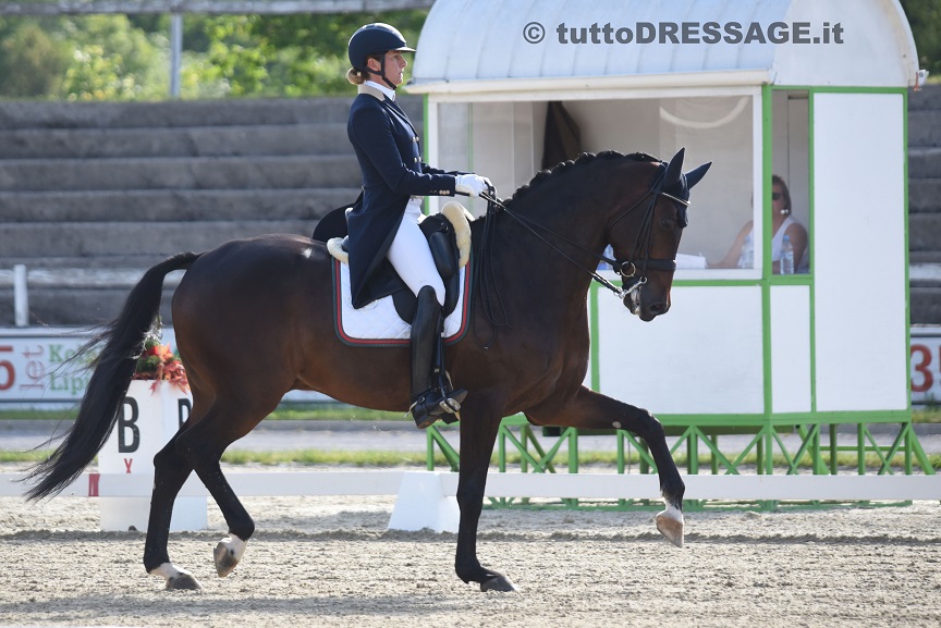 Norma Paoli ed Equitago Zandor (photo © tuttoDRESSAGE).