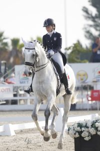 Lucia Berni ed Ebony nell' arena di Oliva Nova, l' amazzone di Aironi Dressage non si è risparmiata nel team test (photo © TopIberian).