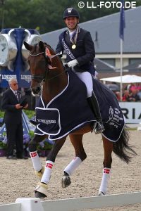 Fiontini dopo la vittoria nel 2015 nei 5 anni diventa quest' anno campione del mondo nei 6 anni con Severo Jurado Lopez (photo © LL-FOTO.DE).