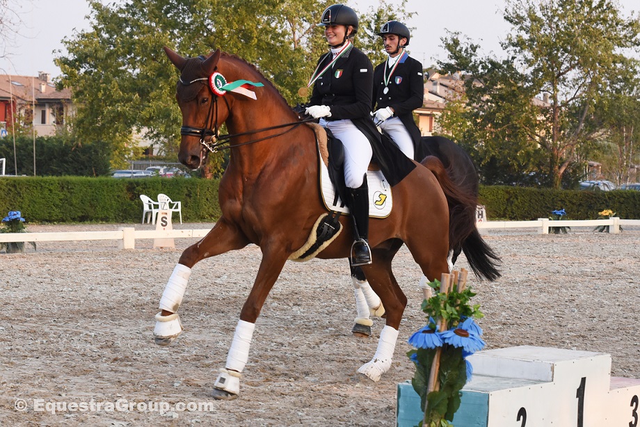 Valentina Remold con Broadway un meraviglioso debutto con doppio oro YR ai Campionati Italiani (photo © Equestra Group / tuttoDRESSAGE).
