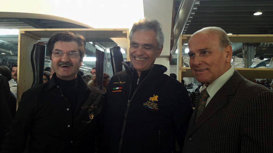 Andrea Bocelli tra Giacomo Strappa e Pasquale Beretta a Fieracavalli (photo courtesy: Cavalieri 1970).