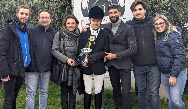 Paradressage, gran vittoria a Napoli di Davide Riccardelli atleta allenato dal dottor Claudio Belardo.￼
